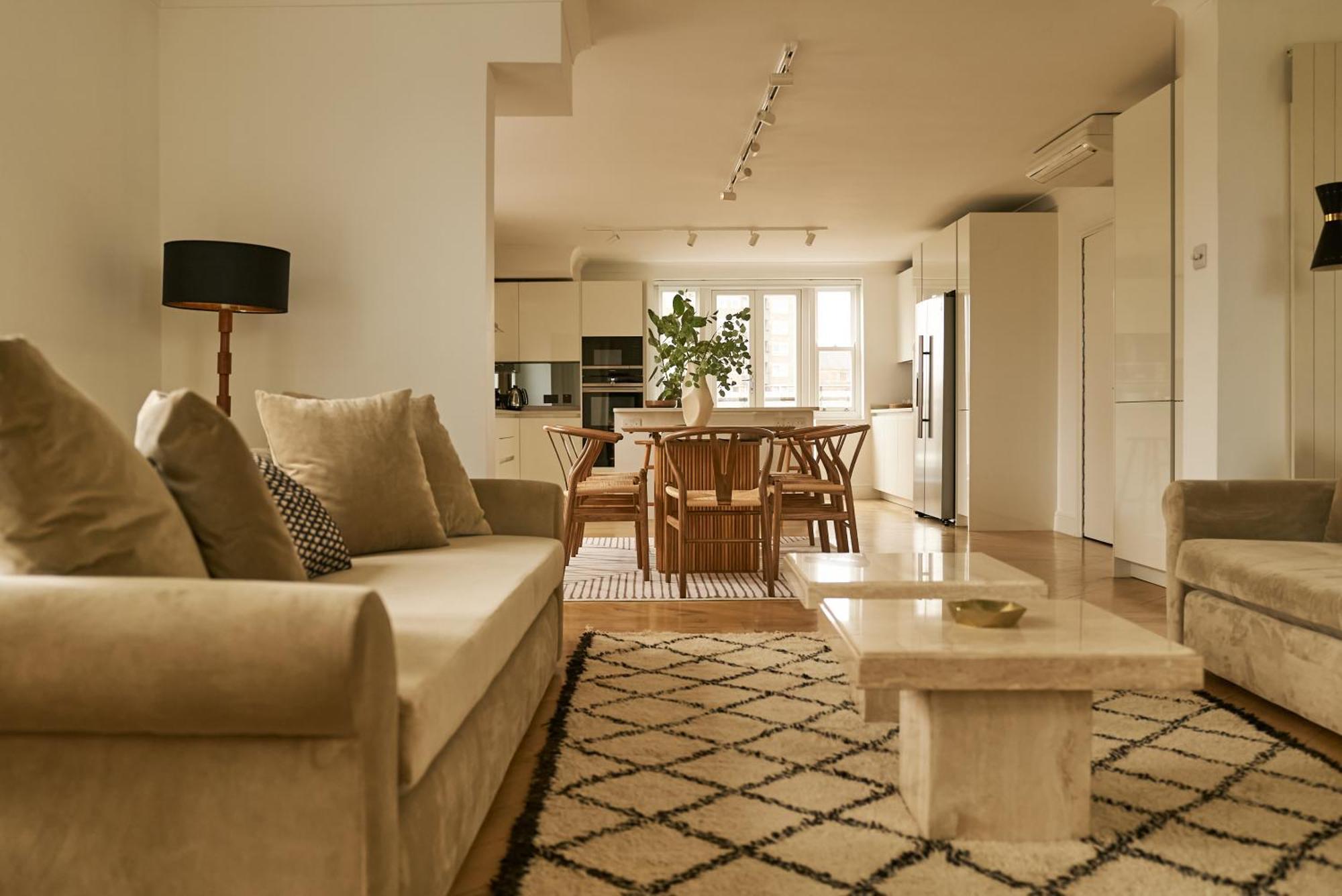 Europa House Apartments Лондон Екстер'єр фото
