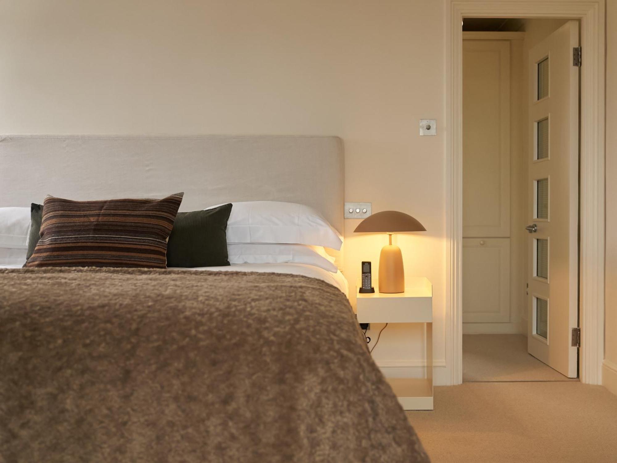 Europa House Apartments Лондон Екстер'єр фото