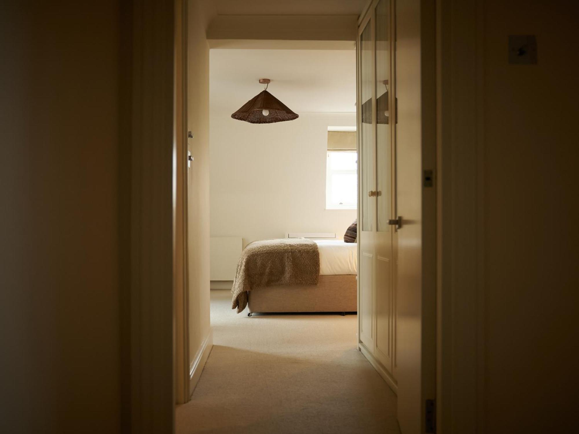Europa House Apartments Лондон Екстер'єр фото