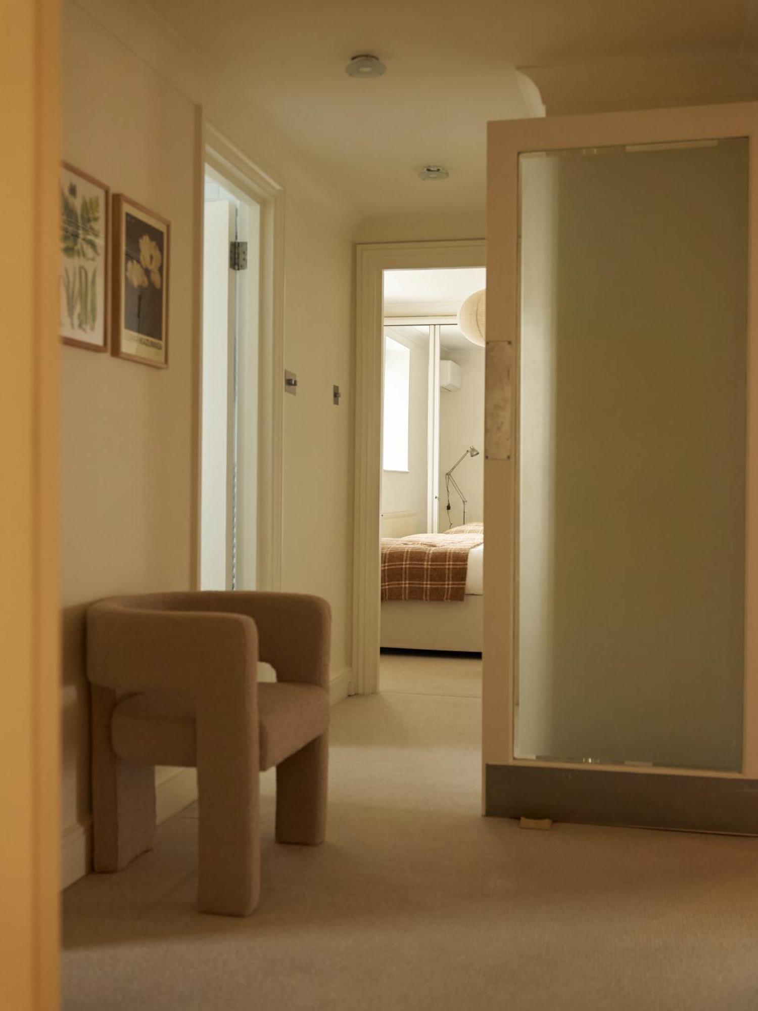 Europa House Apartments Лондон Екстер'єр фото