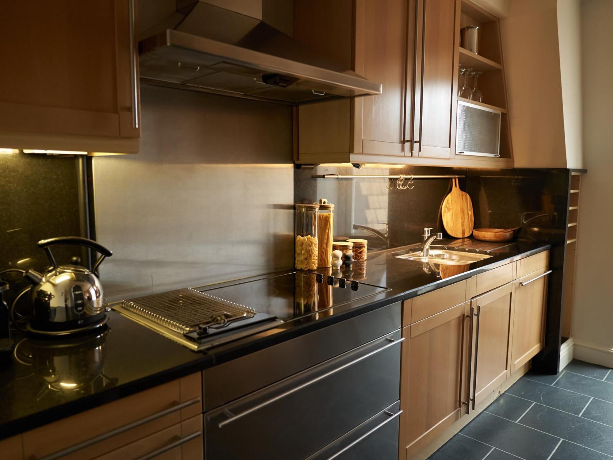 Europa House Apartments Лондон Екстер'єр фото