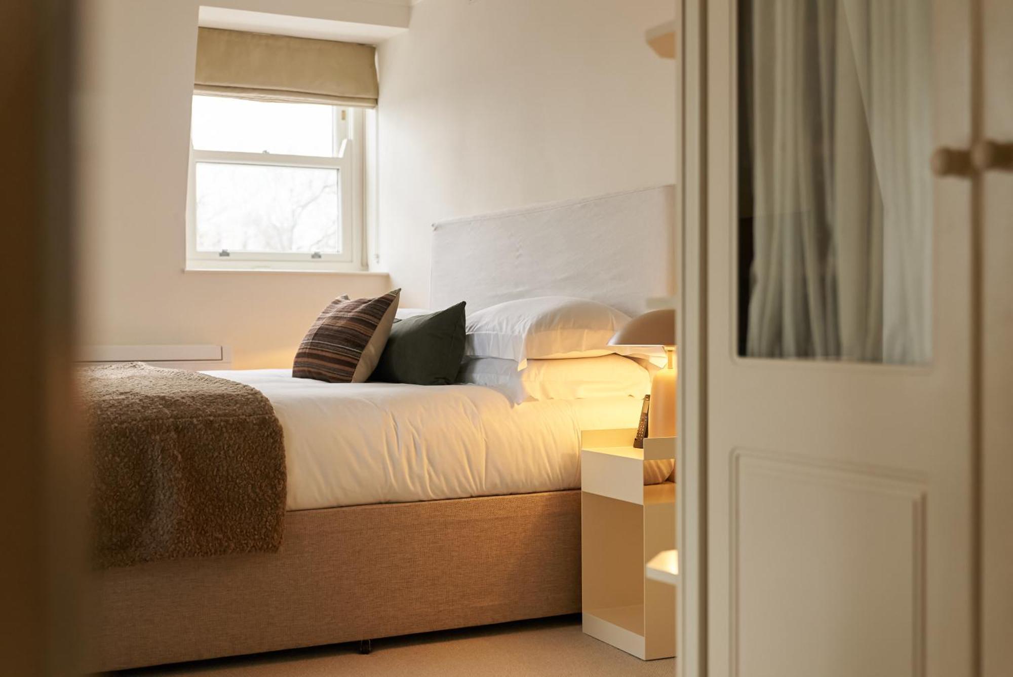 Europa House Apartments Лондон Екстер'єр фото